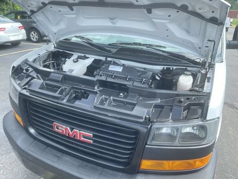 Used 2023 GMC Savana 3500 Extended w/ Driver Convenience Package RWD image 27