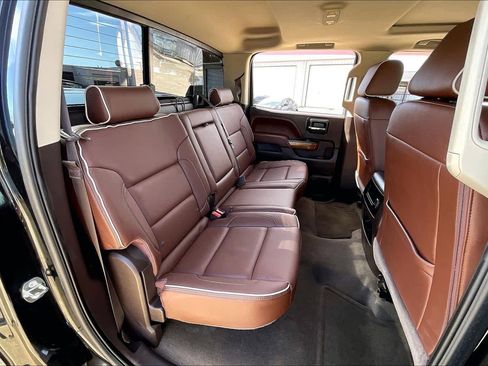 Used 2016 Chevrolet Silverado 1500 High Country w/ High Country Premium Package image 19