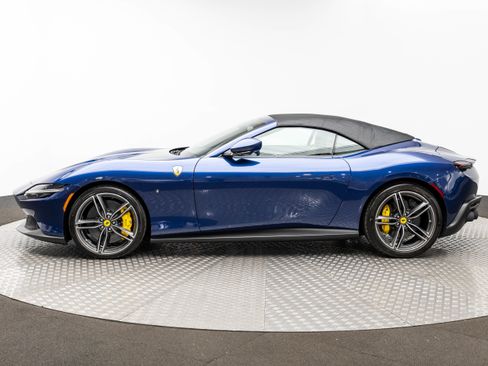 Used 2025 Ferrari Roma Spider image 60