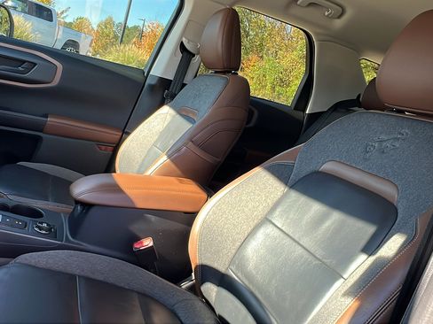 Used 2023 Ford Bronco Sport Outer Banks w/ Tech Package image 18