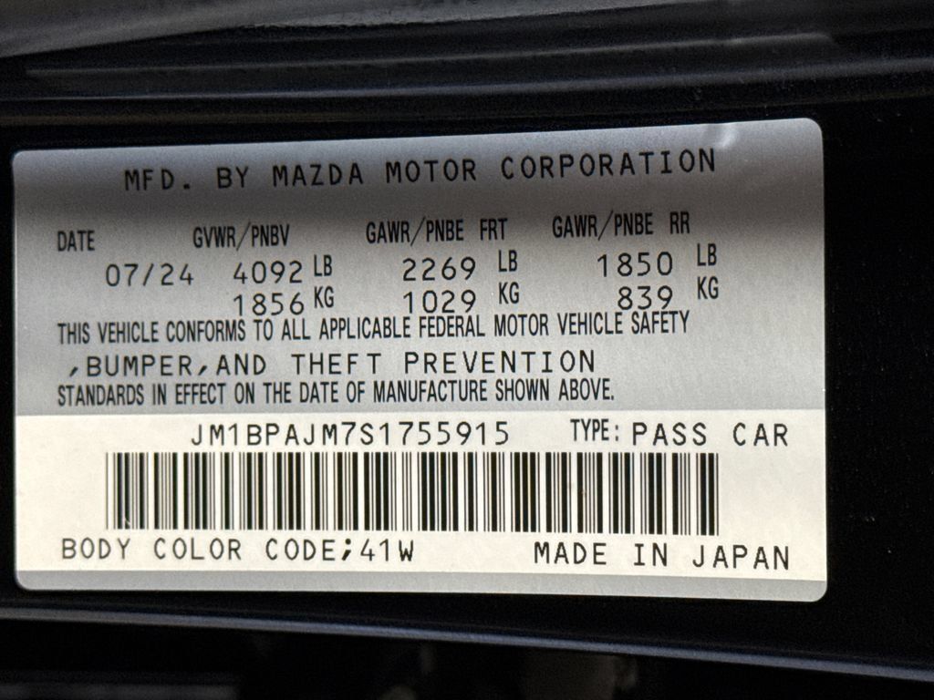 Certified 2025 MAZDA MAZDA3 s FWD image 18