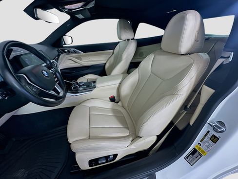Used 2022 BMW 430i Coupe w/ Convenience Package RWD image 13