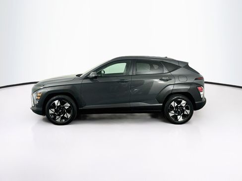 Used 2025 Hyundai Kona SEL FWD image 4