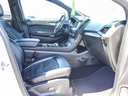Certified 2020 Ford Edge ST-Line FWD image 16