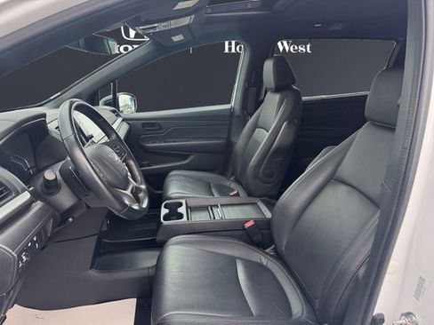 Used 2024 Honda Odyssey Sport image 8