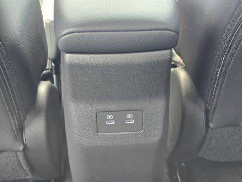 Used 2025 Nissan Kicks SR w/ Illumination Package AWD/4WD image 12