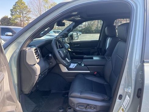New 2026 Toyota Tundra Platinum image 9