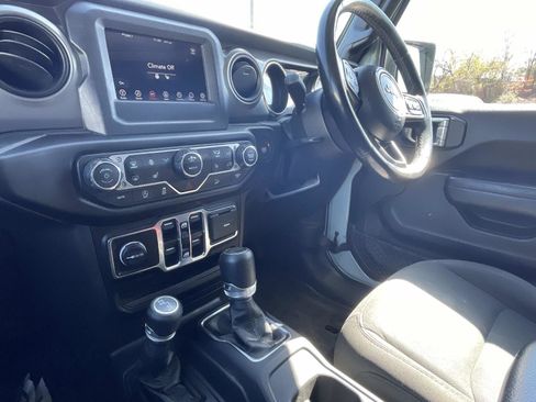 Used 2023 Jeep Wrangler Unlimited Sport w/ Cold Weather Group image 28