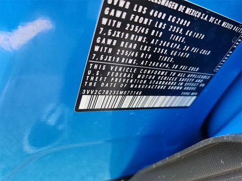 New 2025 Volkswagen Taos SE image 6