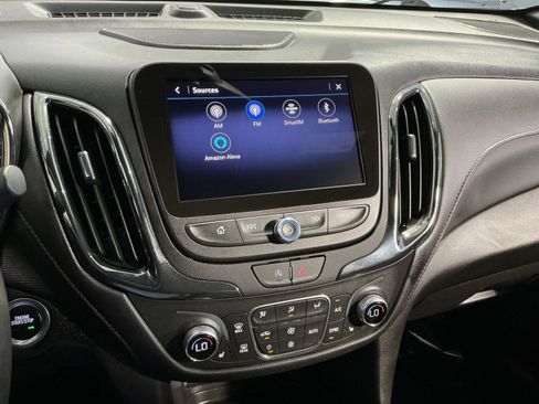 Used 2024 Chevrolet Equinox RS w/ RS Leather Package AWD/4WD image 19