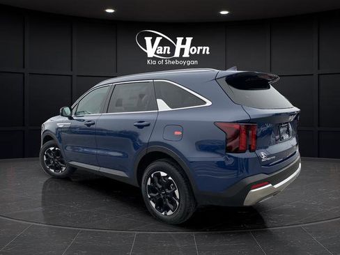 New 2026 Kia Sorento S AWD/4WD image 5