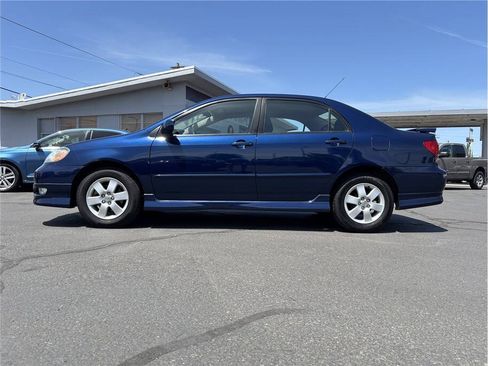 Used 2007 Toyota Corolla S FWD image 2