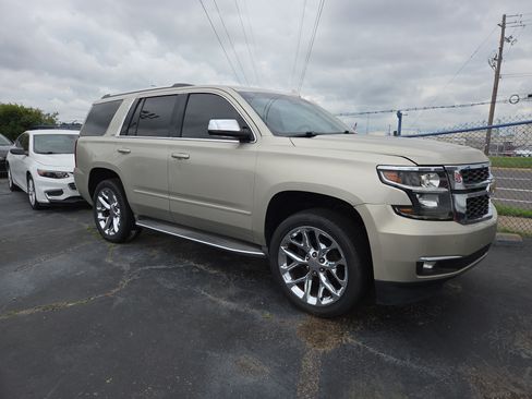 Used 2015 Chevrolet Tahoe LTZ RWD image 6