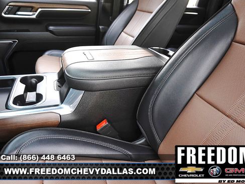 Used 2024 Chevrolet Silverado 3500 High Country w/ High Country Premium Package AWD/4WD image 31
