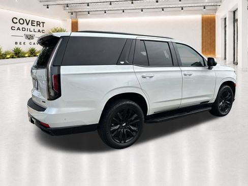 Used 2022 Cadillac Escalade Sport w/ Touring Package AWD/4WD image 13