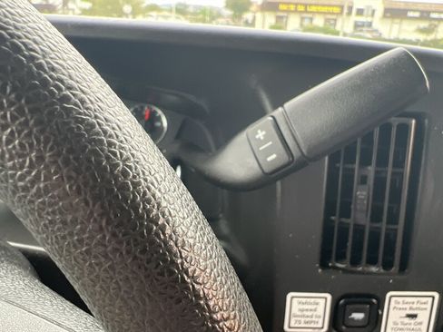 Used 2021 GMC Savana 3500 w/ Power Convenience Package RWD image 24