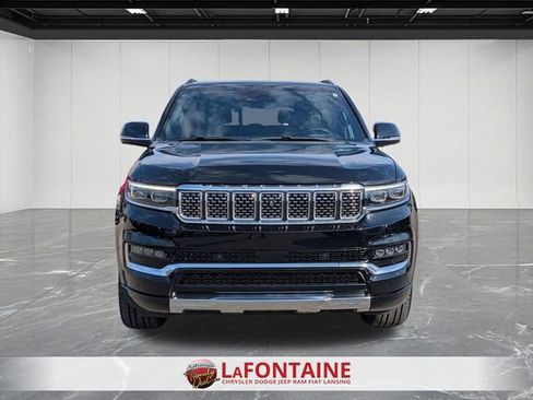 Used 2022 Jeep Grand Wagoneer Series I AWD/4WD image 8