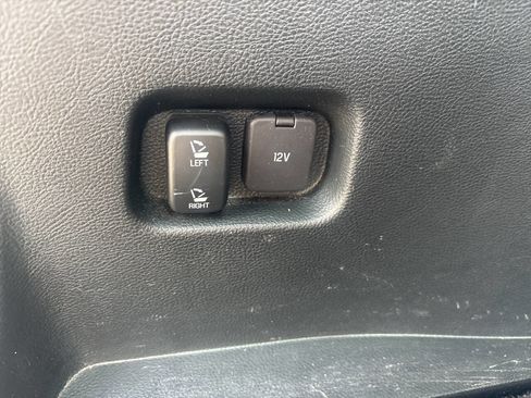 Used 2018 Ford Edge SEL w/ Class II Trailer Tow Package image 28