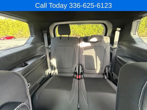 New 2026 Jeep Grand Cherokee L Laredo AWD/4WD image 17