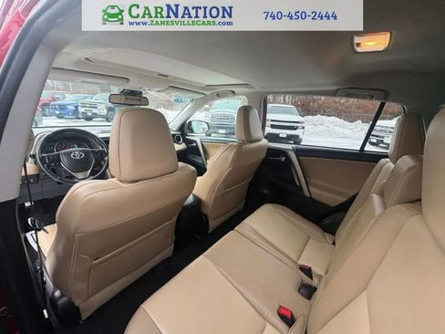 Used 2015 Toyota RAV4 Limited image 10