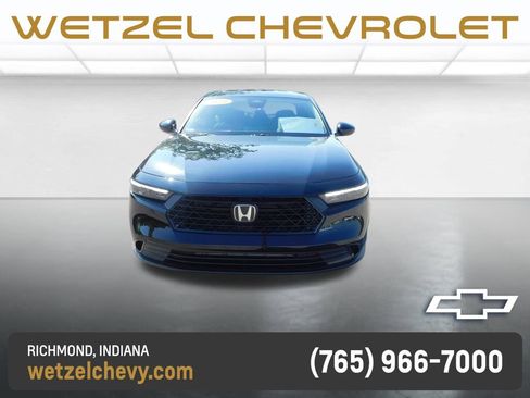 Used 2023 Honda Accord EX image 8