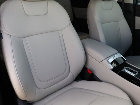 Used 2025 Hyundai Tucson SEL image 18