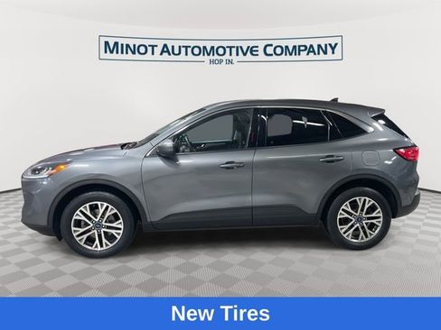 Used 2022 Ford Escape SEL image 5