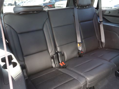Used 2024 Chevrolet Tahoe High Country AWD/4WD image 38
