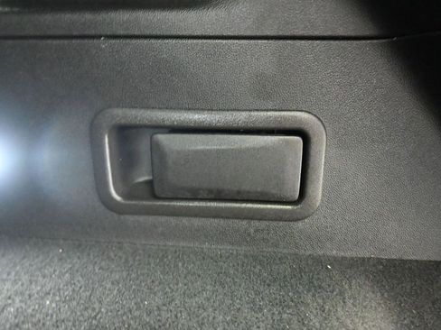 Used 2020 Cadillac XT5 Luxury image 45