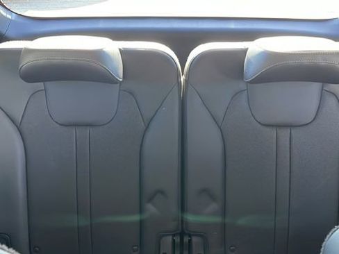 Used 2023 Kia Sorento SX Prestige image 31