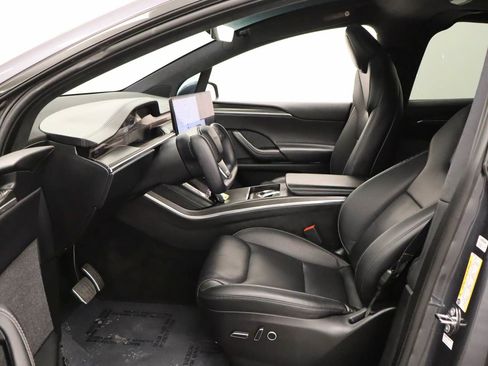Used 2022 Tesla Model X Plaid AWD/4WD image 16