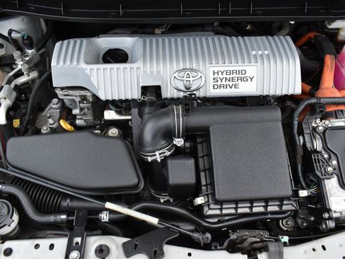 Used 2012 Toyota Prius V Five FWD image 49