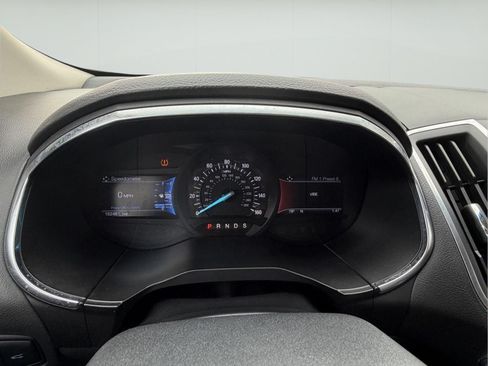 Used 2015 Ford Edge Titanium AWD/4WD image 17