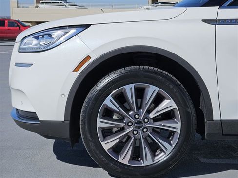 Certified 2021 Lincoln Corsair Reserve w/ Equipment Group 201A image 9