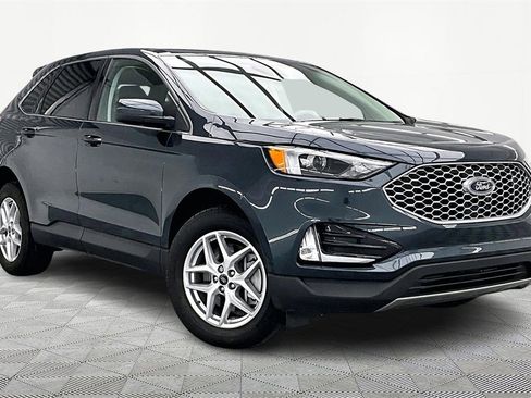 Used 2024 Ford Edge SEL w/ Convenience Package image 12