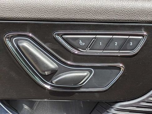 Used 2022 Lincoln Corsair Reserve w/ Elements Package FWD image 23