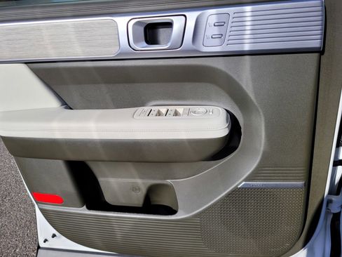 New 2025 Hyundai Santa Fe Calligraphy image 23