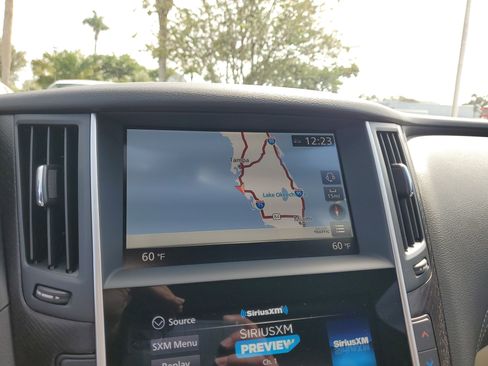 Used 2022 INFINITI Q50 Sensory image 24