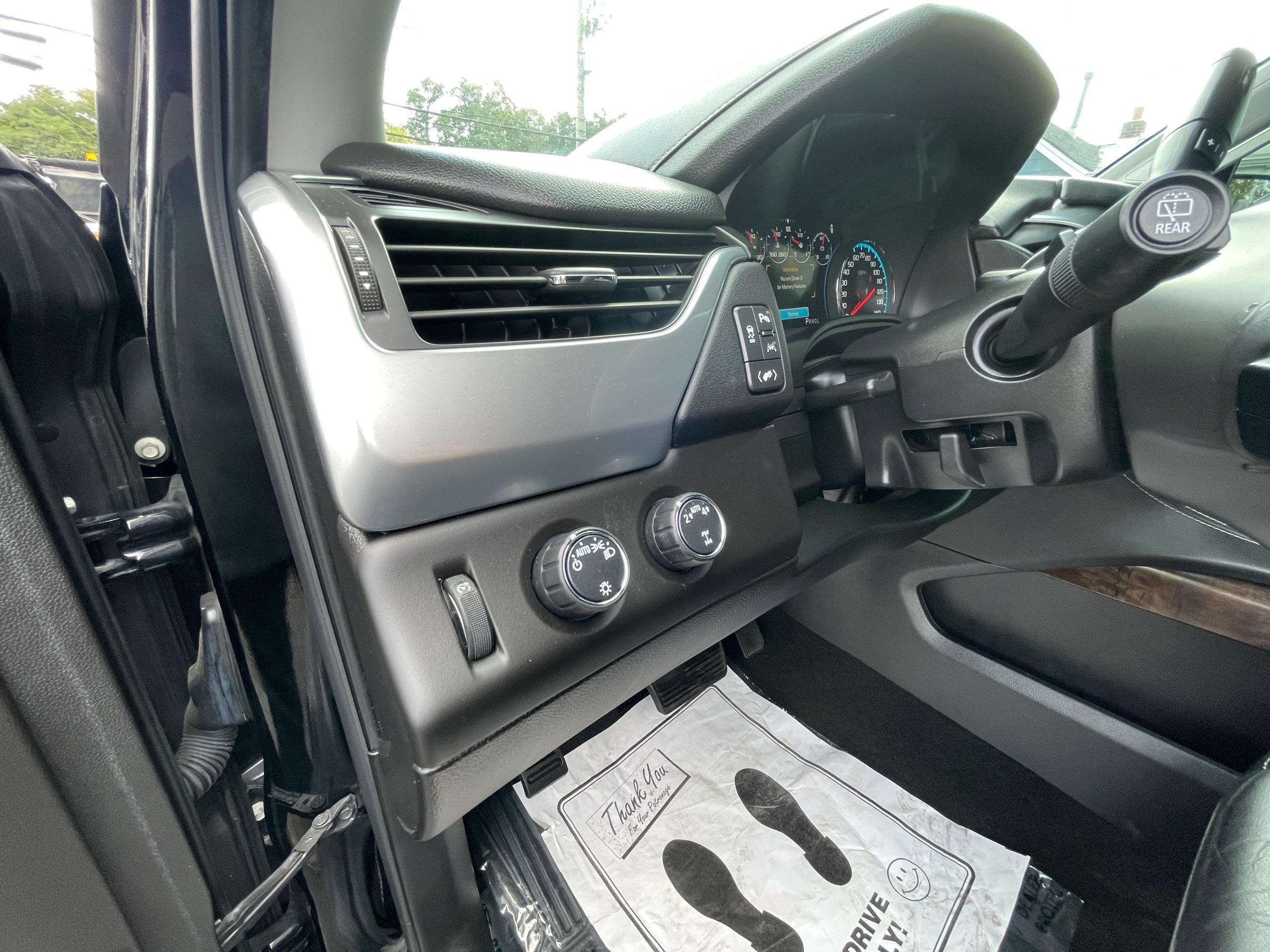 Used 2017 Chevrolet Tahoe LT AWD/4WD image 13
