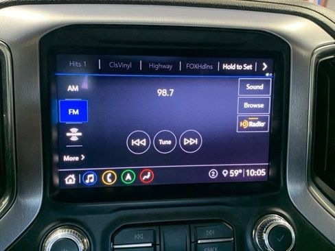 Used 2020 GMC Sierra 2500 SLT w/ SLT Premium Plus Package AWD/4WD image 4