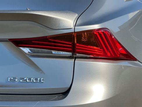 Used 2017 Lexus IS 200t F Sport w/ F Sport Package RWD image 32
