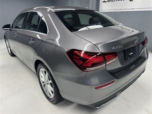 Used 2022 Mercedes-Benz A 220 4MATIC image 4