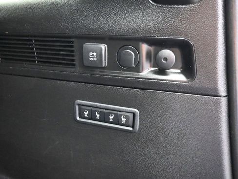 Used 2024 Jeep Wagoneer Series II w/ Flexible Seating Group image 26