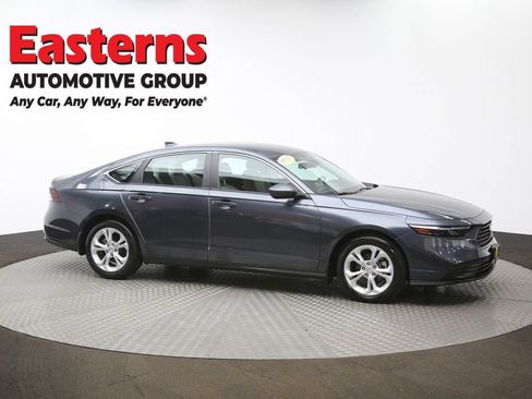 Used 2025 Honda Accord LX image 45