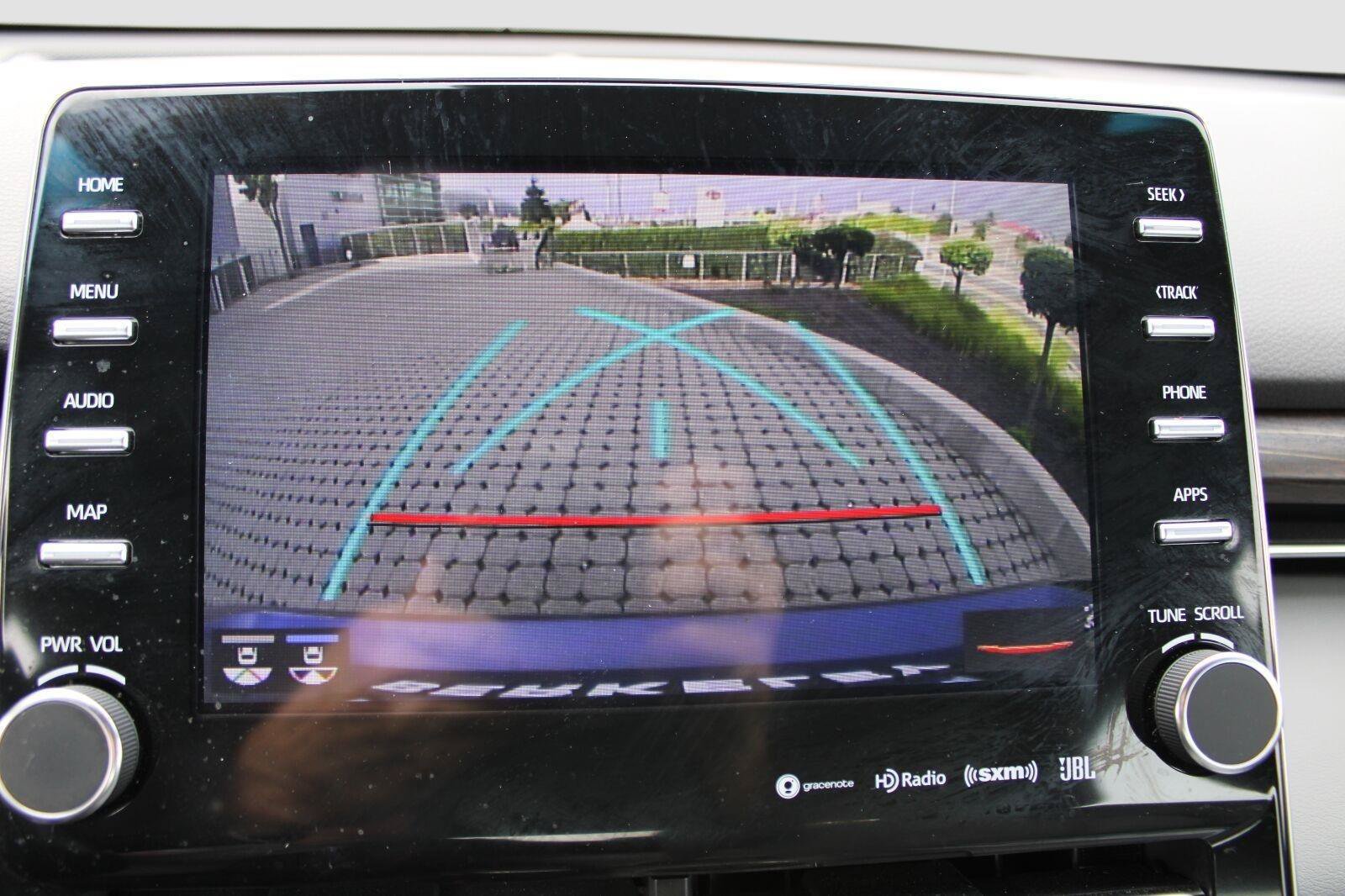 Used 2019 Toyota Avalon XLE FWD image 20