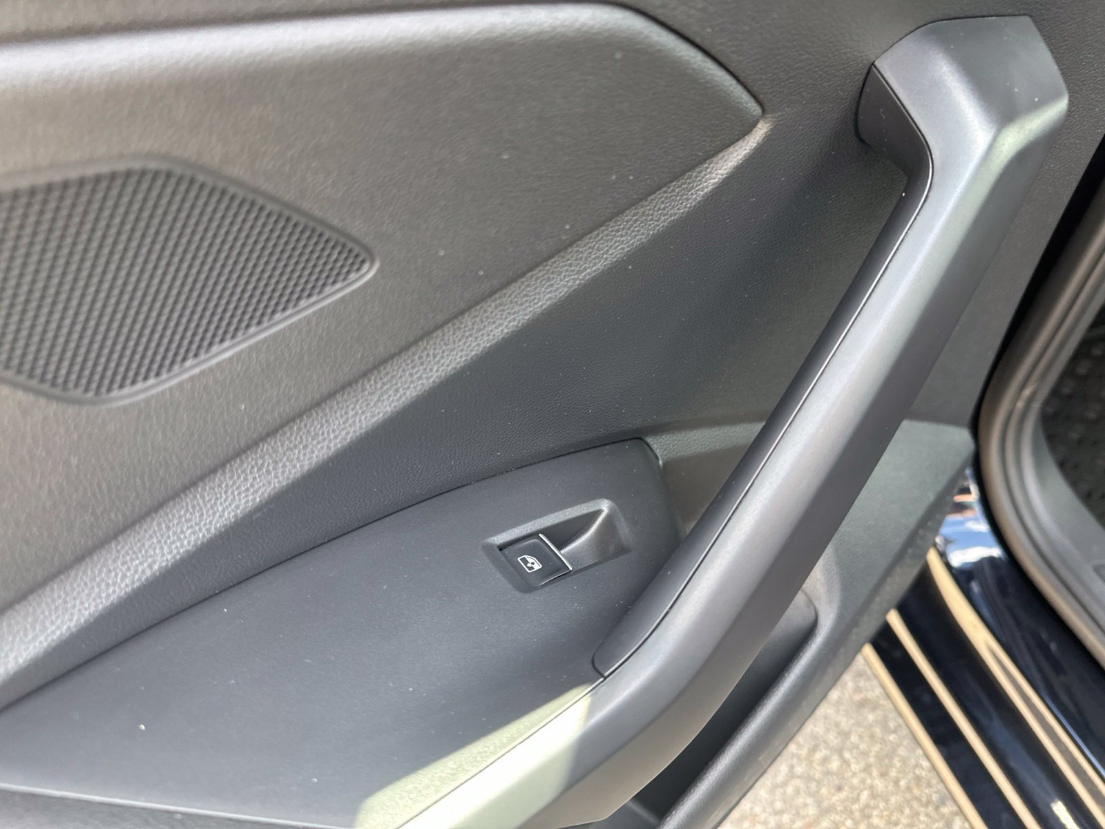 Certified 2024 Volkswagen Jetta S FWD image 23