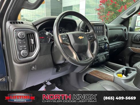Used 2020 Chevrolet Silverado 2500 High Country w/ Gooseneck/5TH Wheel Package AWD/4WD image 6