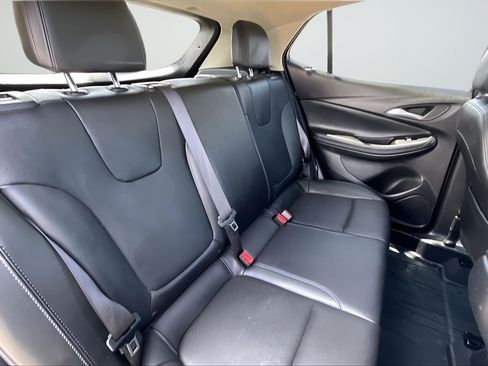 Used 2025 Buick Encore GX Sport Touring FWD image 19