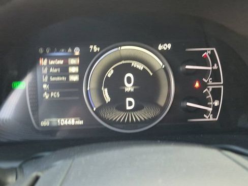 Used 2025 Lexus ES 300h w/ Premium Package FWD image 21
