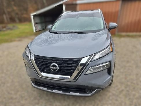 Certified 2023 Nissan Rogue SL w/ SL Premium Package image 3